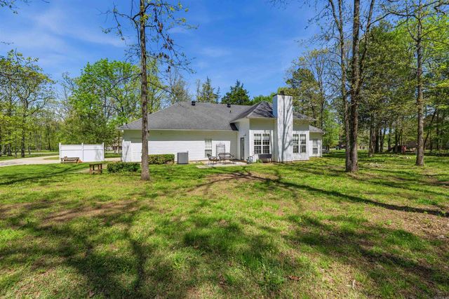 8411 Wolf Creek Court, Sherwood, AR 72120