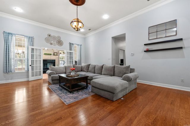 8411 Wolf Creek Court, Sherwood, AR 72120