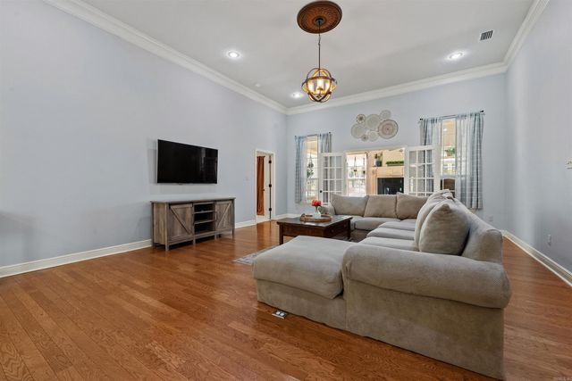 8411 Wolf Creek Court, Sherwood, AR 72120