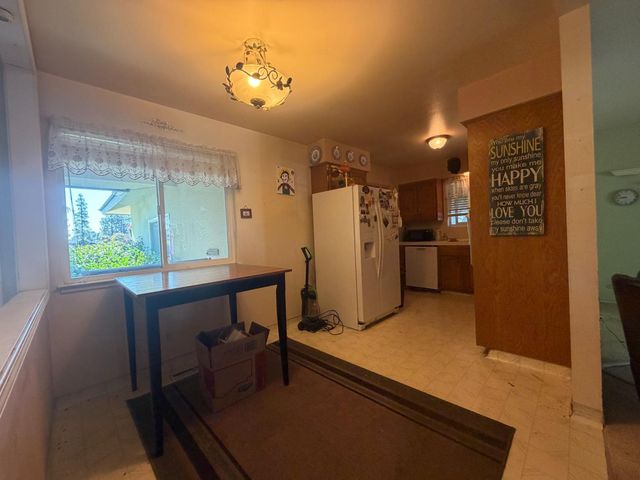 6545 N Raisina Avenue, Fresno, CA 93710