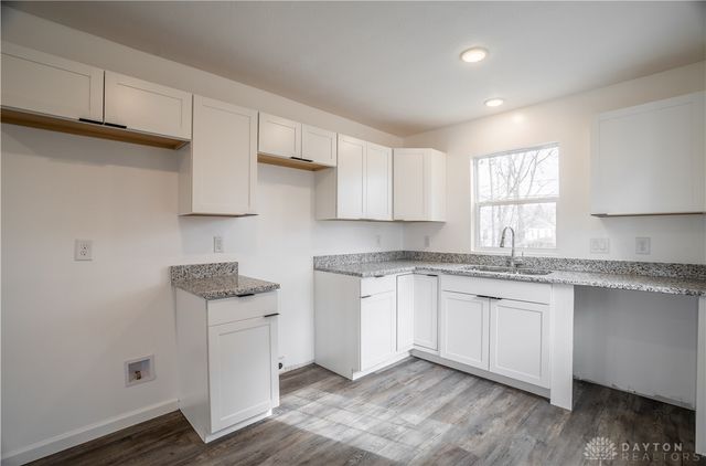 752 Cleverly Road, Dayton, OH 45417