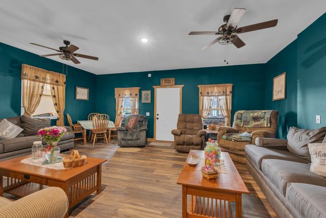 139 Bilbrey Rd, Livingston, TN 38570