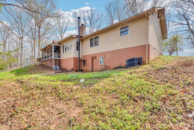 139 Bilbrey Rd, Livingston, TN 38570