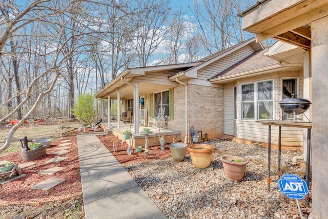 139 Bilbrey Rd, Livingston, TN 38570