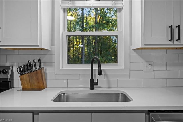 1193 Riverview Boulevard, Lexington, NC 27292