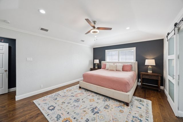 9227 Whitehurst Drive, Dallas, TX 75243