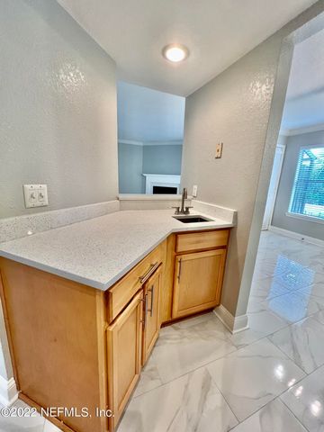 887 CORAL REEF Way, Ponte Vedra Beach, FL 32082