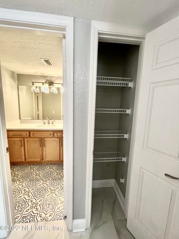 887 CORAL REEF Way, Ponte Vedra Beach, FL 32082