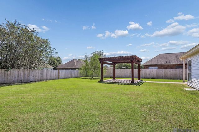 6067 Tuscany Ln, Sorrento, LA 70778