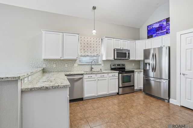 6067 Tuscany Ln, Sorrento, LA 70778