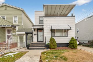 13715 231st Street, Laurelton, NY 11413