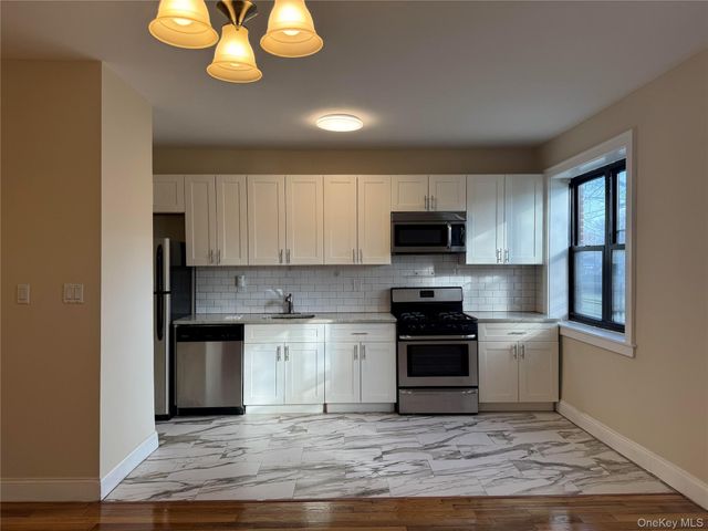 110 Stonelea Place 1B, New Rochelle, NY 10801