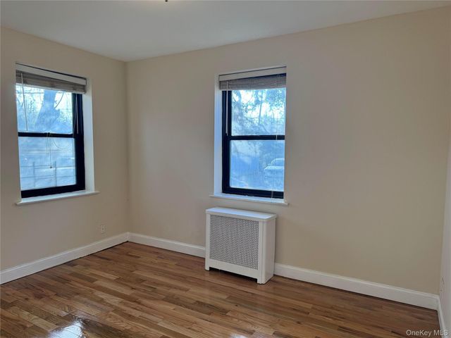 110 Stonelea Place 1B, New Rochelle, NY 10801