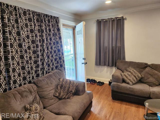 19345 Keystone Street, Detroit, MI 48234