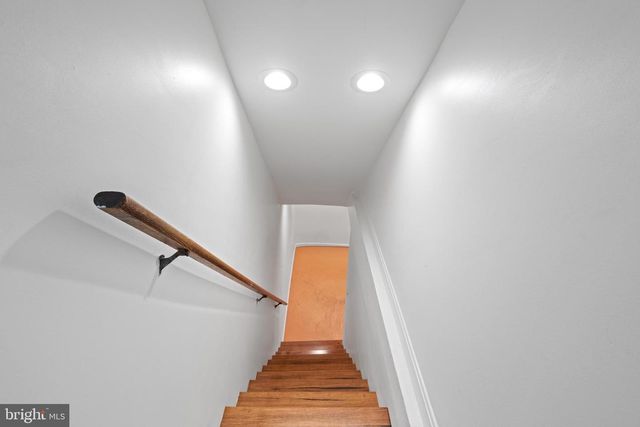 405 RHODE ISLAND AVE NE, Washington, DC 20002