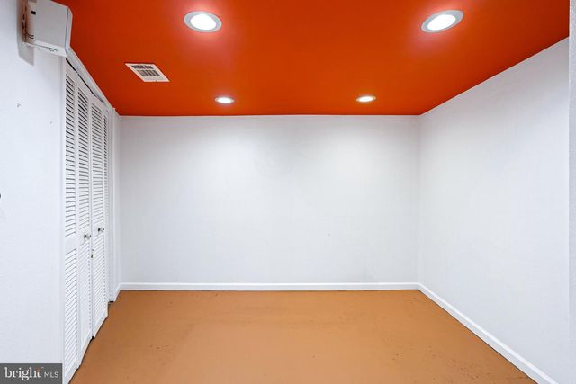 405 RHODE ISLAND AVE NE, Washington, DC 20002