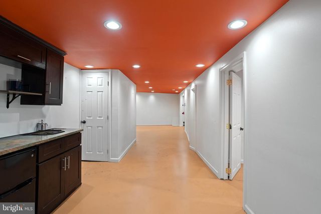 405 RHODE ISLAND AVE NE, Washington, DC 20002