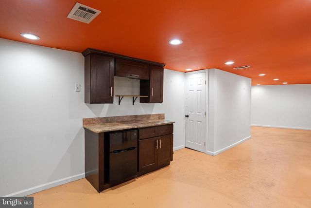 405 RHODE ISLAND AVE NE, Washington, DC 20002