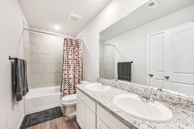 5951 Peonies Place, Montgomery, TX 77316
