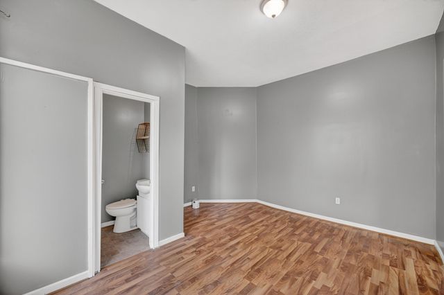 2915 Cottage Grove Avenue, Des Moines, IA 50311