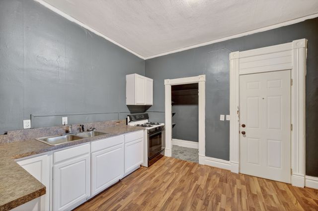 2915 Cottage Grove Avenue, Des Moines, IA 50311