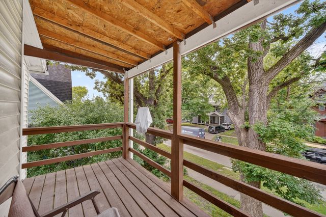 2915 Cottage Grove Avenue, Des Moines, IA 50311