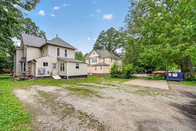 2915 Cottage Grove Avenue, Des Moines, IA 50311