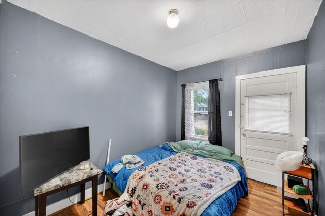 2915 Cottage Grove Avenue, Des Moines, IA 50311