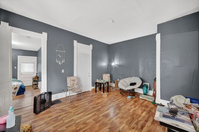 2915 Cottage Grove Avenue, Des Moines, IA 50311