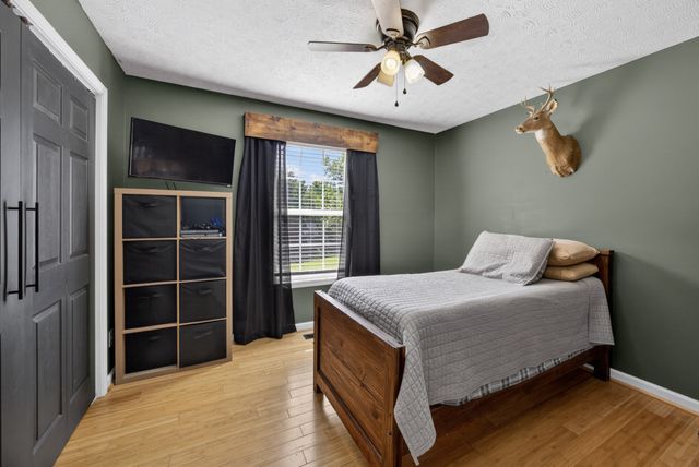1959 Amber Meadows Rd, Cookeville, TN 38506