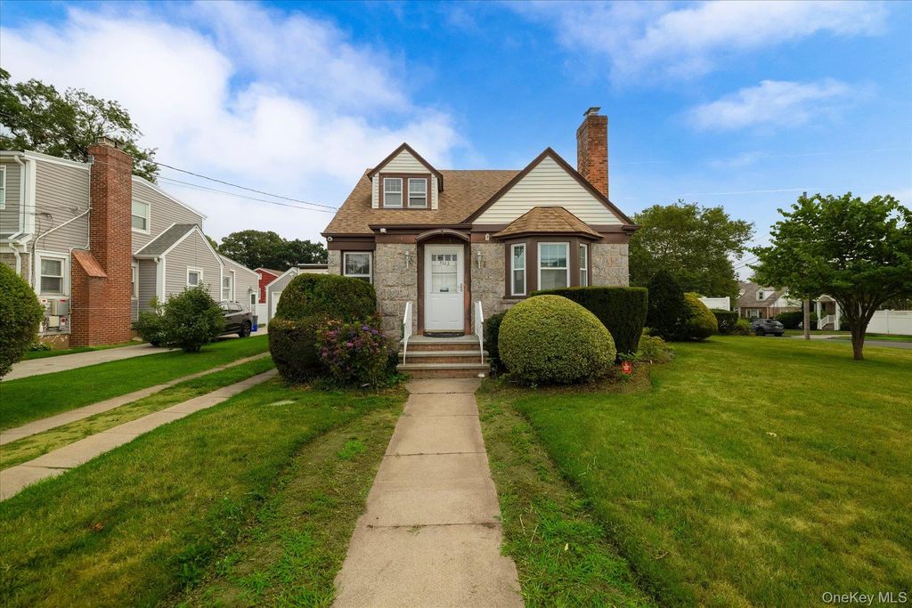 1503 Paul Street, Baldwin, NY 11510