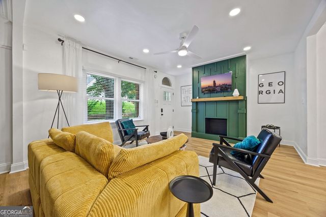 920 Lawton Street SW, Atlanta, GA 30310