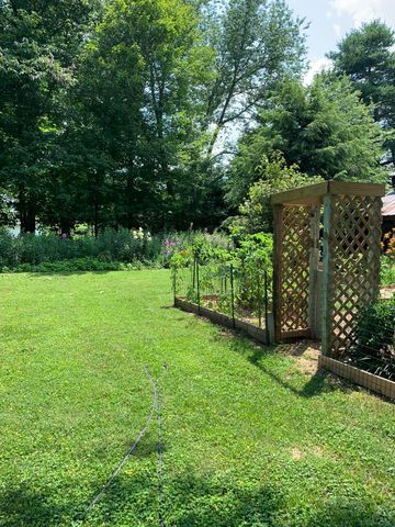 801 Bridgeport Road, Frankfort, KY 40601