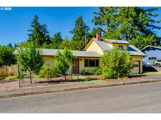 450 W 28TH Ave, Eugene, OR 97405