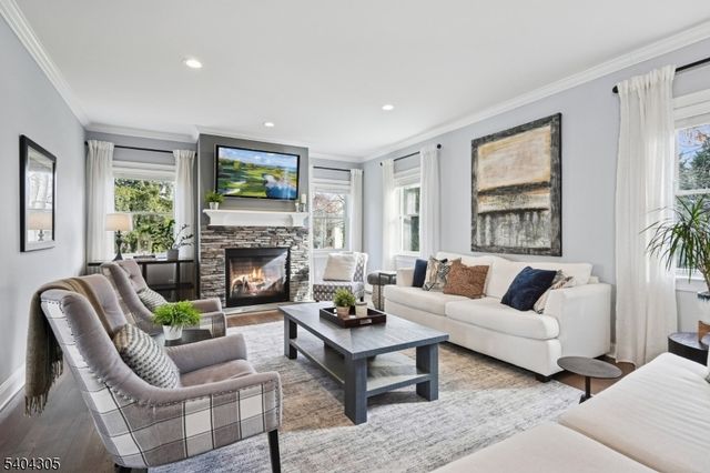 24 Fairview Ave, Madison Boro, NJ 07940