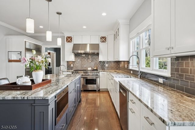 24 Fairview Ave, Madison Boro, NJ 07940