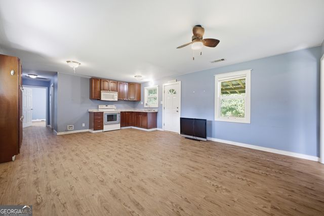 2197 Ridgeway Road, Trion, GA 30753
