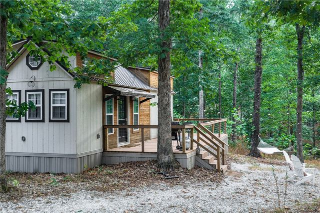1205 E Hilltop Drive, Rogers, AR 72756
