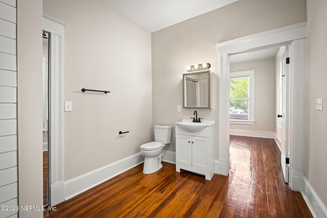 1832 WALNUT Street, Jacksonville, FL 32206