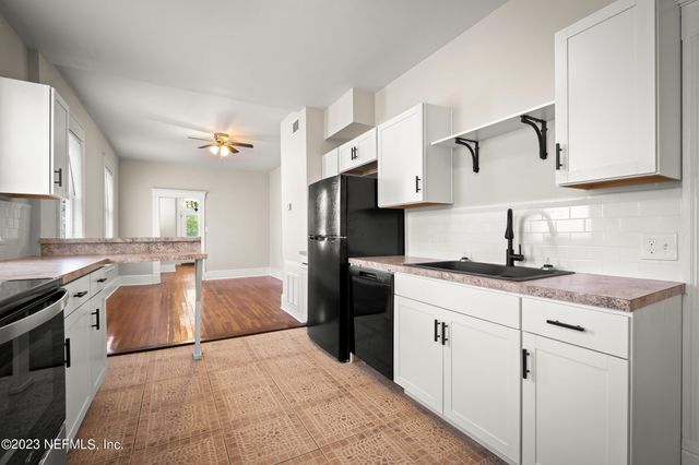 1832 WALNUT Street, Jacksonville, FL 32206