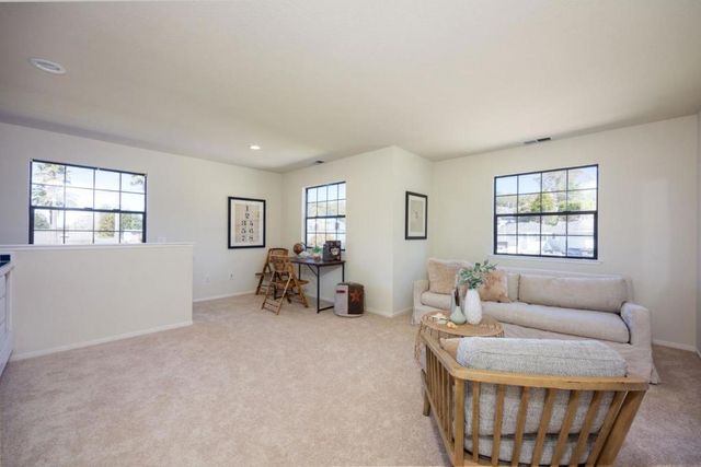 515 Sonora Avenue, El Granada, CA 94018