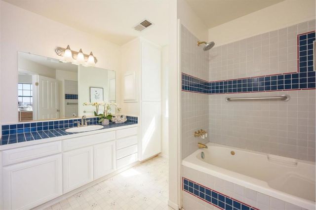 515 Sonora Avenue, El Granada, CA 94018