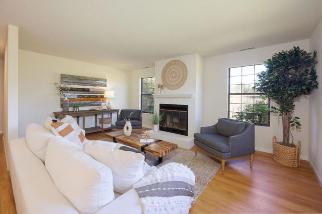 515 Sonora Avenue, El Granada, CA 94018