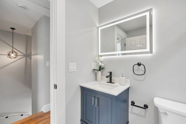 29 Lake View Place, Lynn, MA 01904