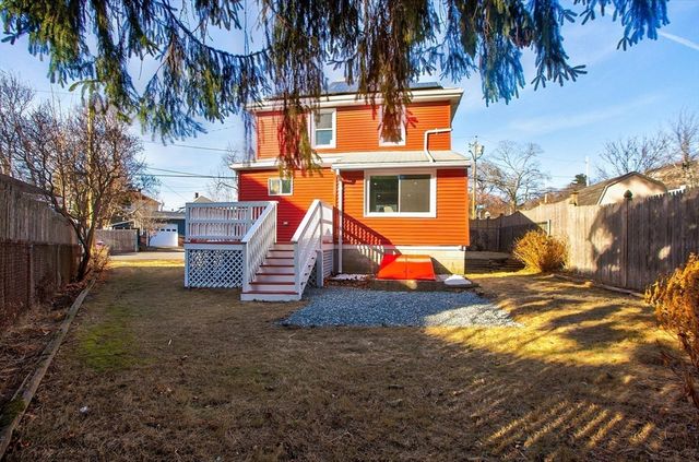 29 Lake View Place, Lynn, MA 01904