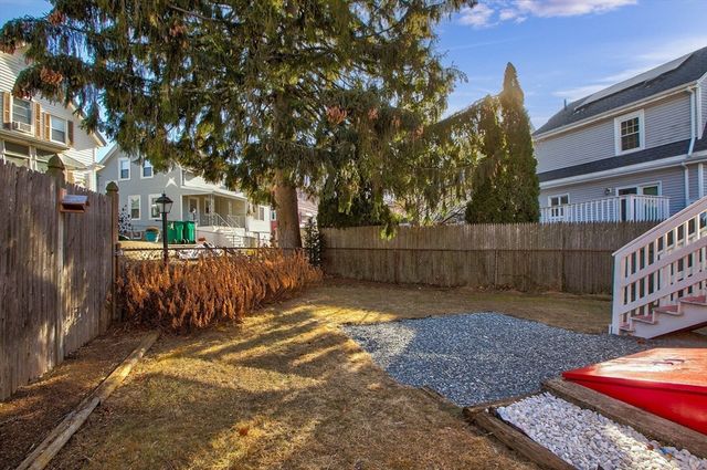 29 Lake View Place, Lynn, MA 01904