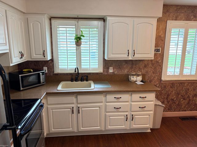 31759 Stricker Drive, Warren, MI 48088