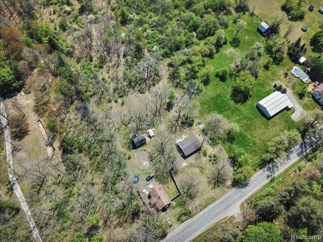4264 Branch Road, Flint, MI 48506