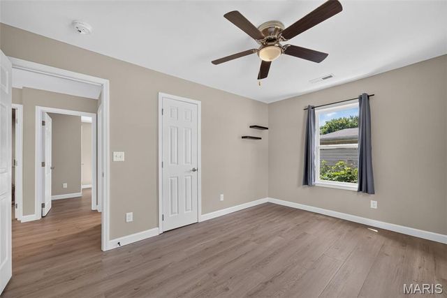 2302 N 5th Street, St Charles, MO 63301