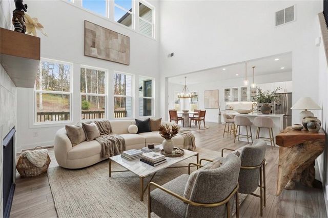 3753 Heddington NE Lane, Marietta, GA 30062